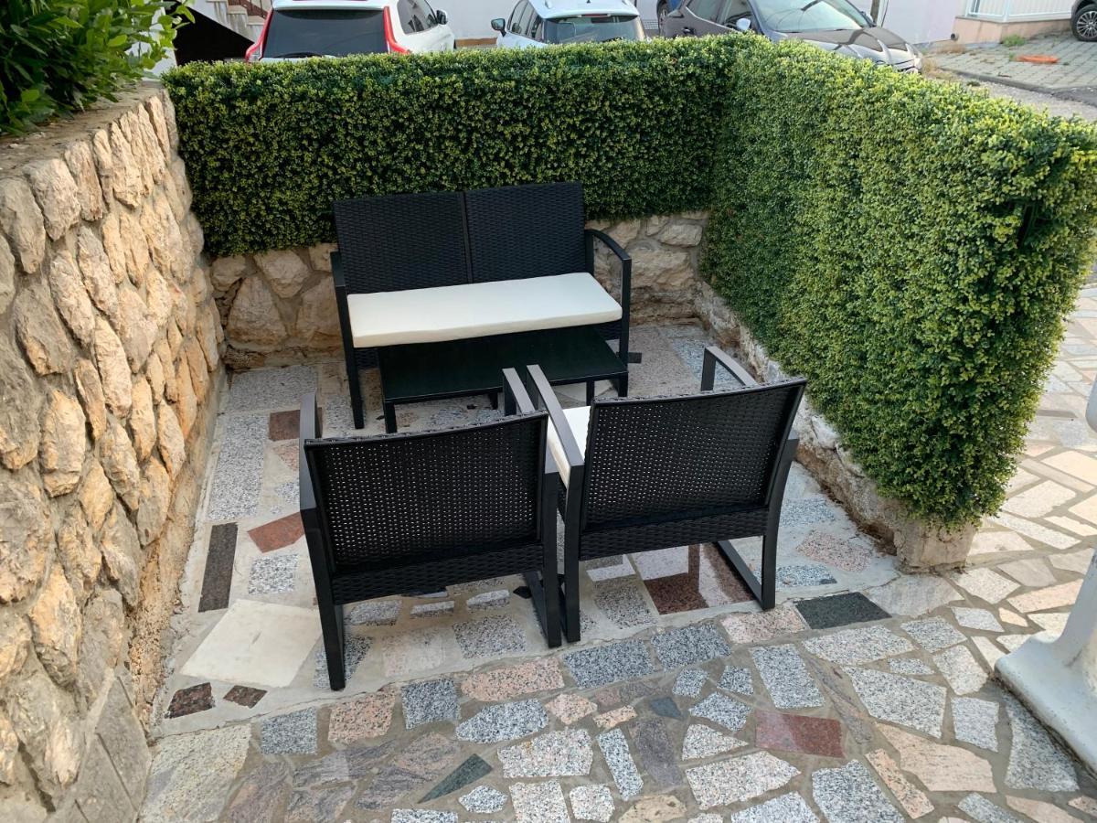 Apartman Marijana Dramalj Exterior foto